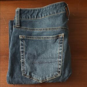 American Eagle Dream Jean